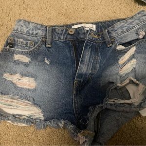 kan can small jean shorts